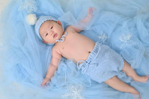 中国香港宝宝大便蛋花