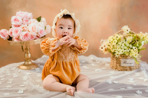 中国香港2岁宝宝只喝奶不吃饭